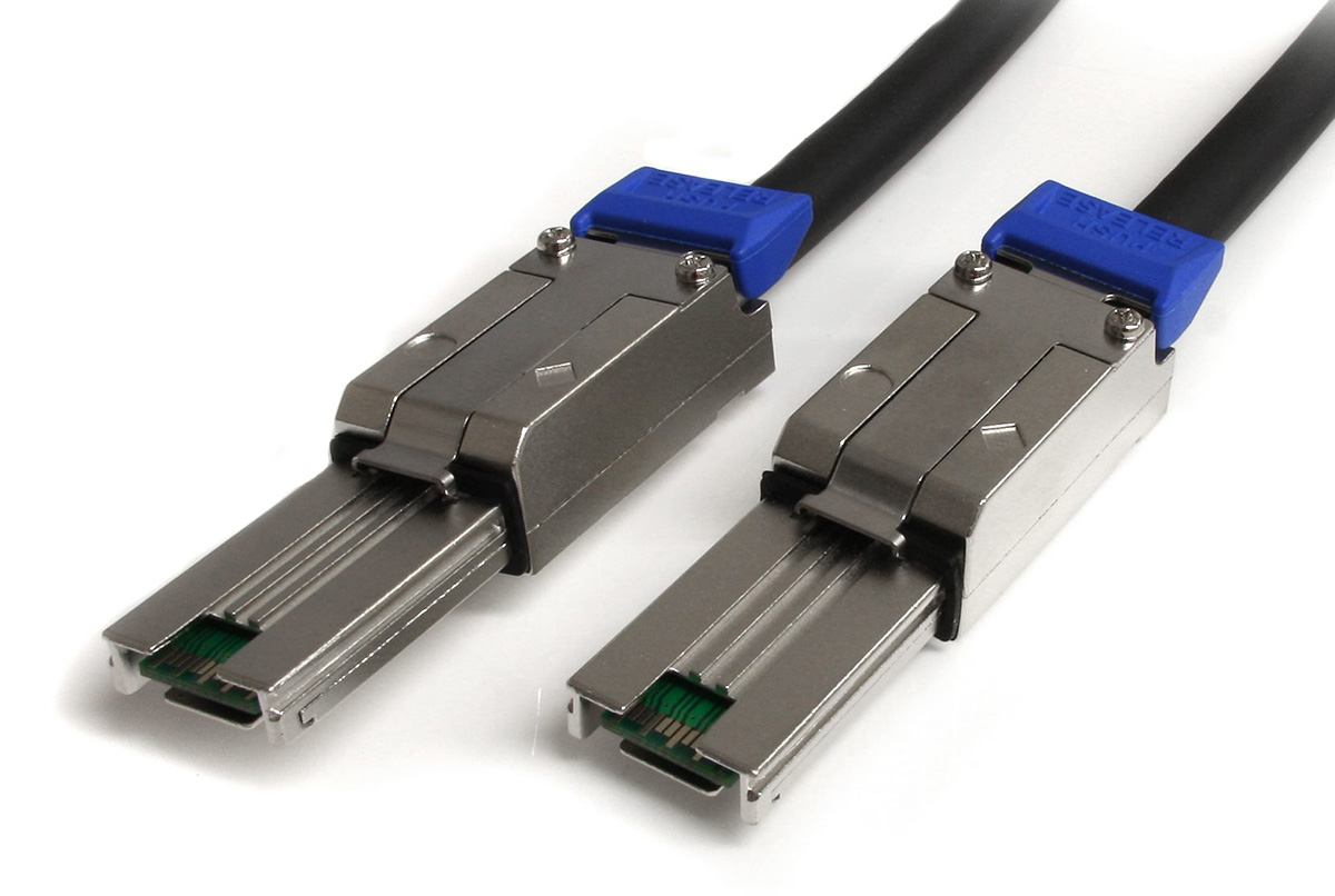 StarTech External Mini SAS Cable - Serial Attached SCSI SFF-8088 to SFF-8088