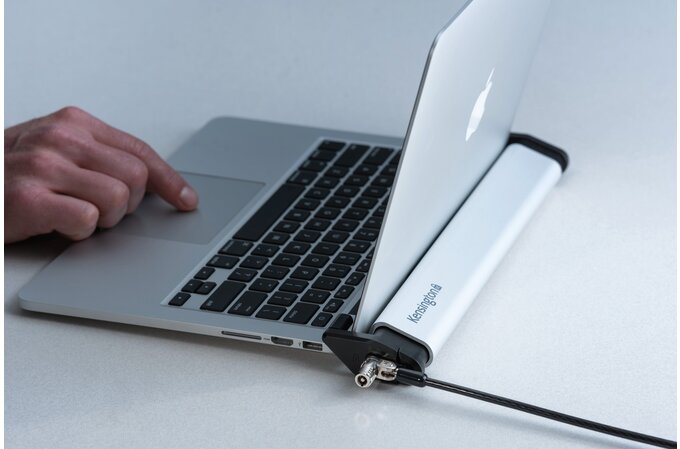 You Recently Viewed Kensington K64453WW Laptop Locking Station 2.0 Image