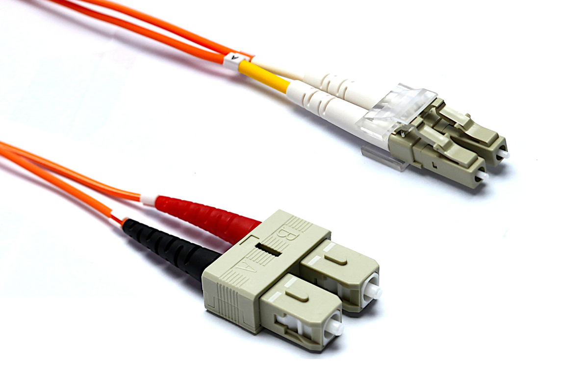 You Recently Viewed Enbeam LC-SC OM2 Fibre Patch Lead Image