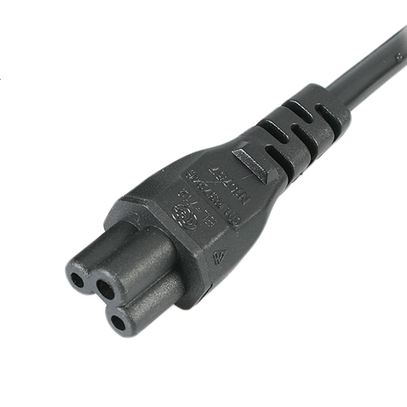 StarTech PXTNB3SUK1M 1m BS-1363 to C5 Clover Leaf Power Cable Lead