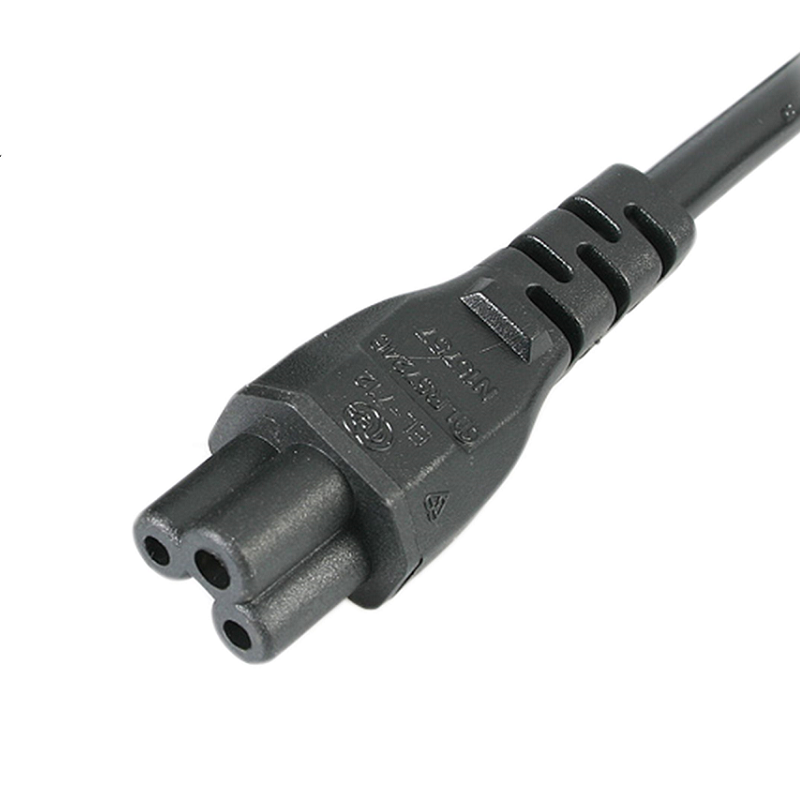 StarTech PXTNB3SUK2M 2m BS-1363 to C5 Clover Leaf Power Cable Lead