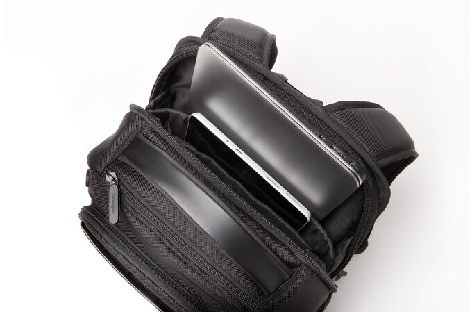 Kensington K60383EU Contour 2.0 Executive Laptop Backpack - 14in