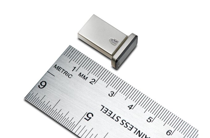 Kensington K64704EU VeriMark IT Fingerprint Key - FIDO2/WebAuth, Windows Hello/ business