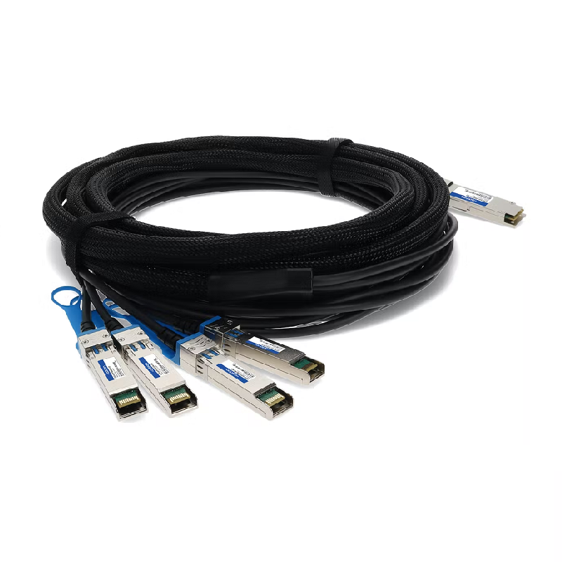 AddOn 40GBase-CU QSFP+ to 4xSFP+ Direct Attach Cable (Passive Twinax, 3m)