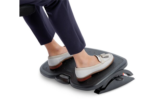 Kensington K52789WW SoleMate Plus Footrest - Black