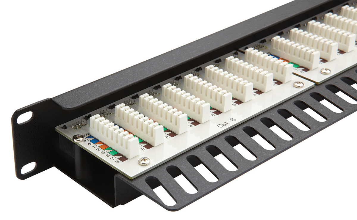 Excel Cat5e 1U 24 Port Right Angled Patch Panel Black