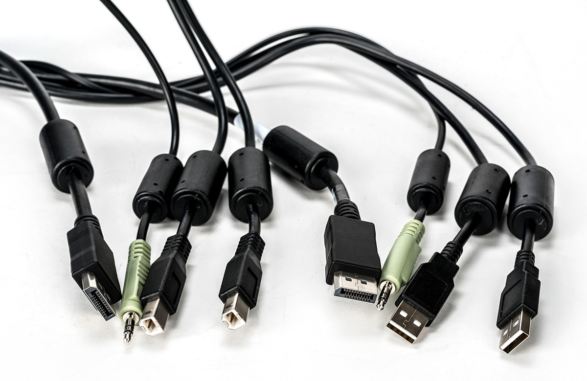 Vertiv Avocent CBL0104 KVM Cable - 1.8m