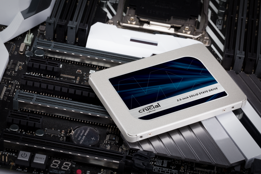 Crucial 1TB MX500 SATA 2.5-inch 7mm (with 9.5mm adapter) Internal SSD