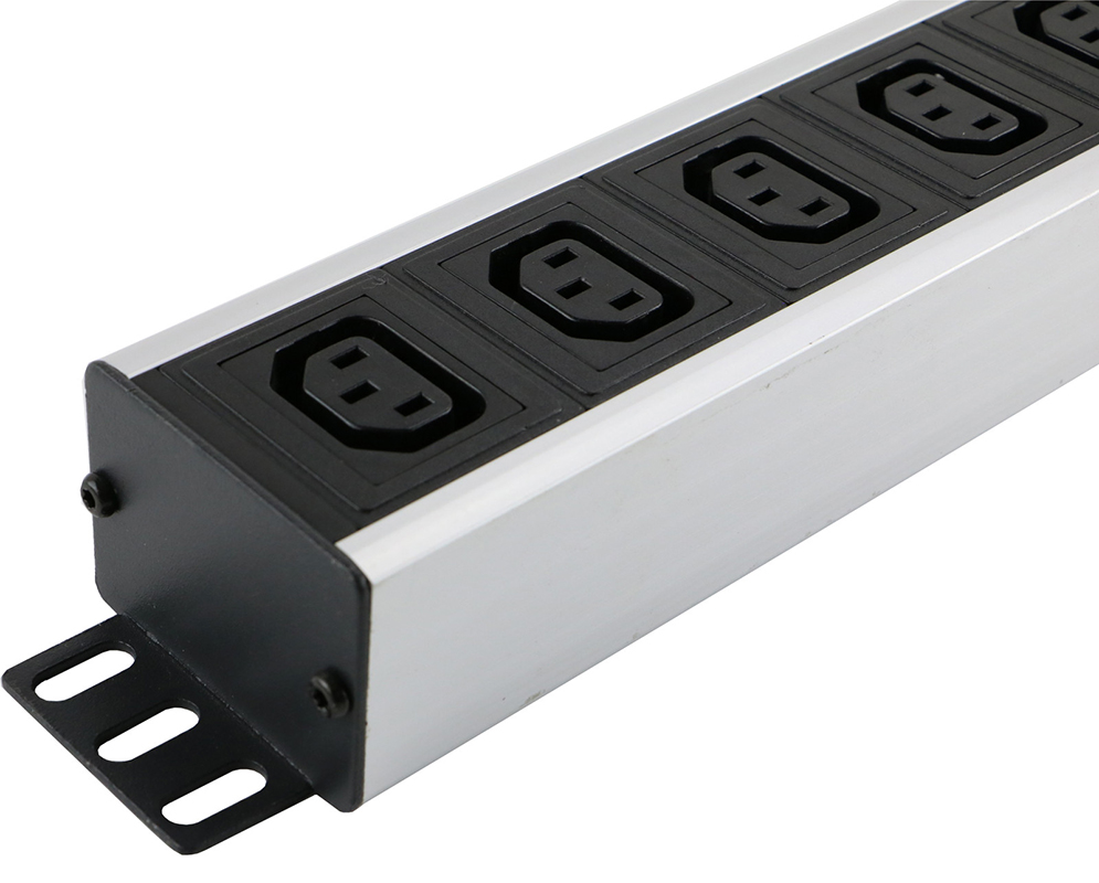 Excel IEC C13 Vertical PDU, C14 plug