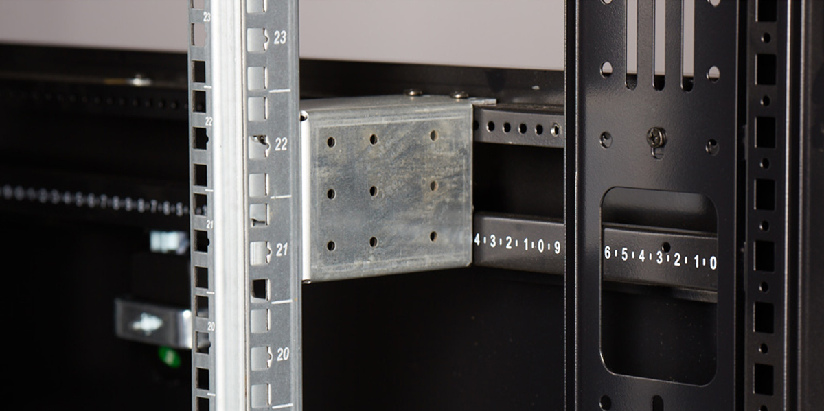 Environ SR600 42U Rack 600mm(w) Mesh Doors