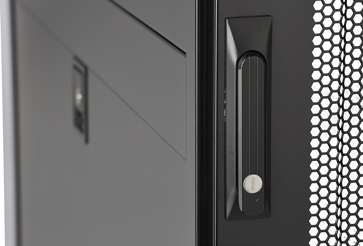 Environ SR600 47U Rack 600mm(w) Mesh Doors