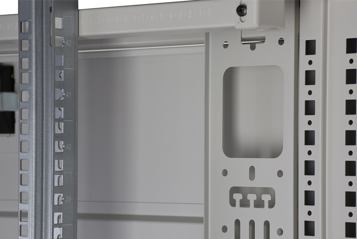 Environ SR600 47U Rack 600mm(w) Mesh Doors