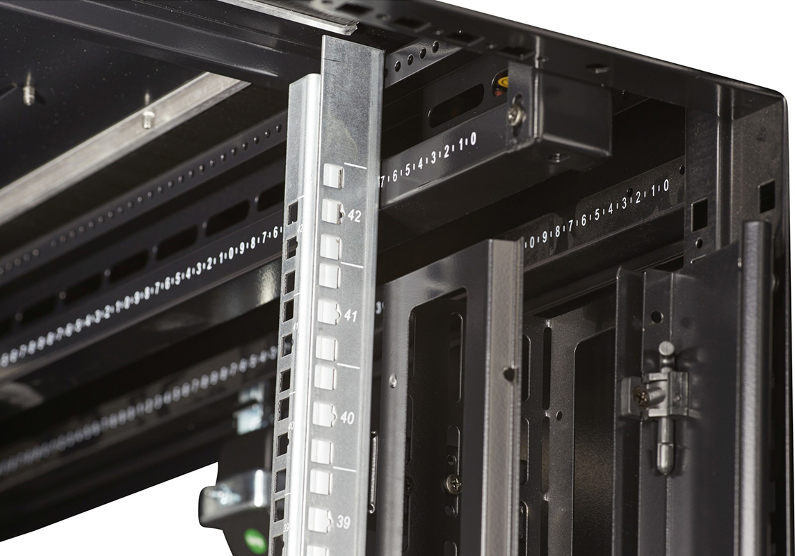 Environ SR800 47U Rack 800mm(w) Mesh Doors