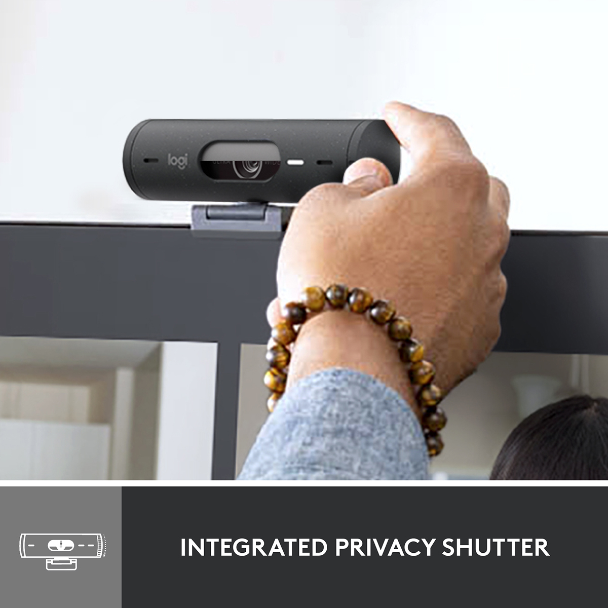 Logitech BRIO 500 Full HD 1080p Webcam, Light Correction