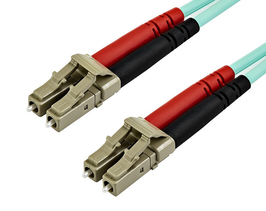 StarTech A50FBLCLC7 7 m OM3 LC to LC MM Duplex Fiber Optic Patch Cable 