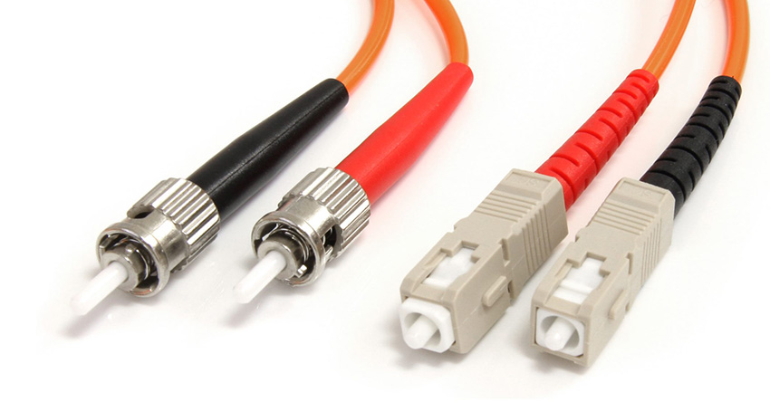 StarTech Fiber Optic Cable - Multimode Duplex 62.5/125 - LSZH - SC/SC